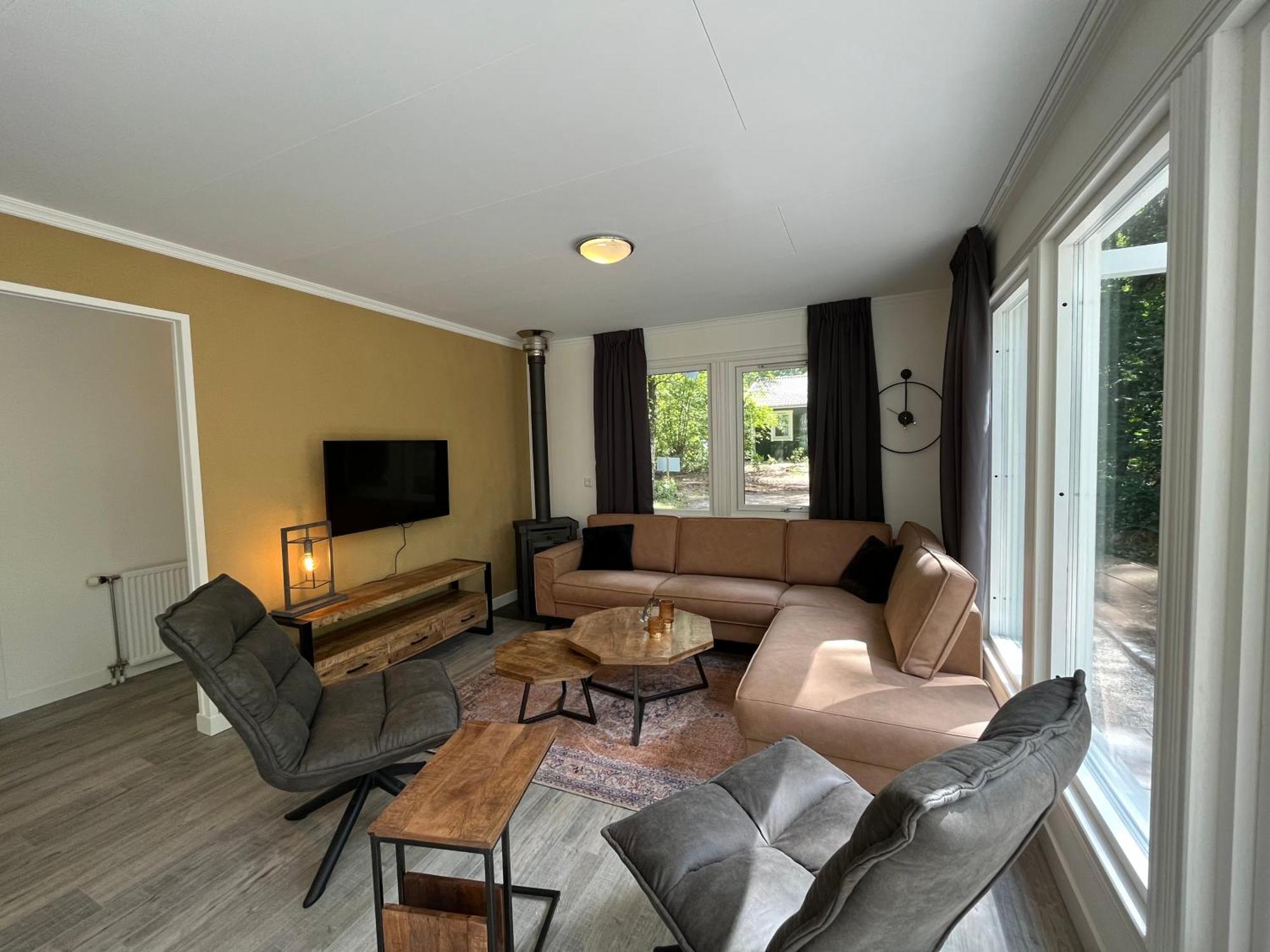 Hotel EuroParcs De Wiltzangh Ruinen Zimmer foto