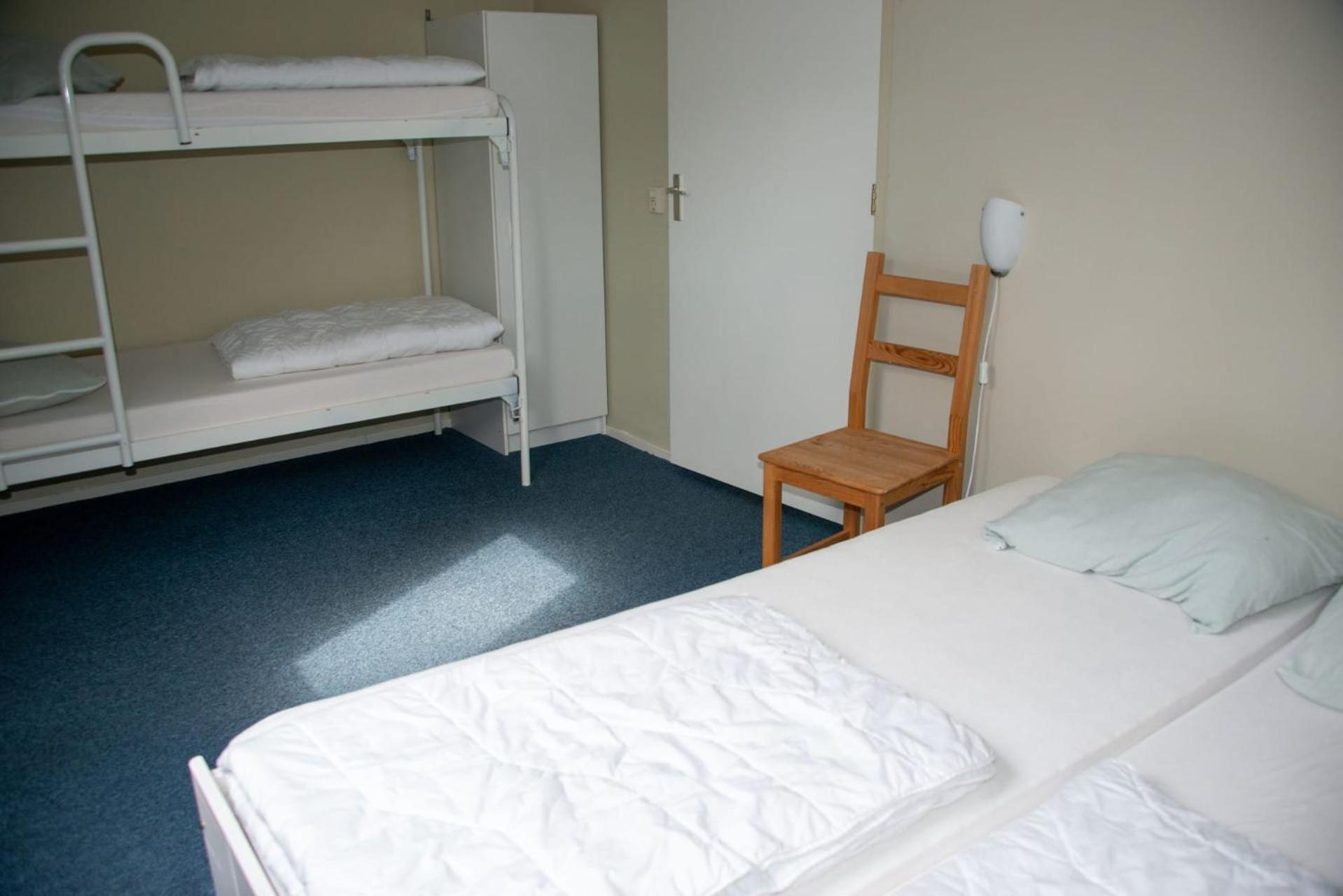 Hotel EuroParcs De Wiltzangh Ruinen Zimmer foto