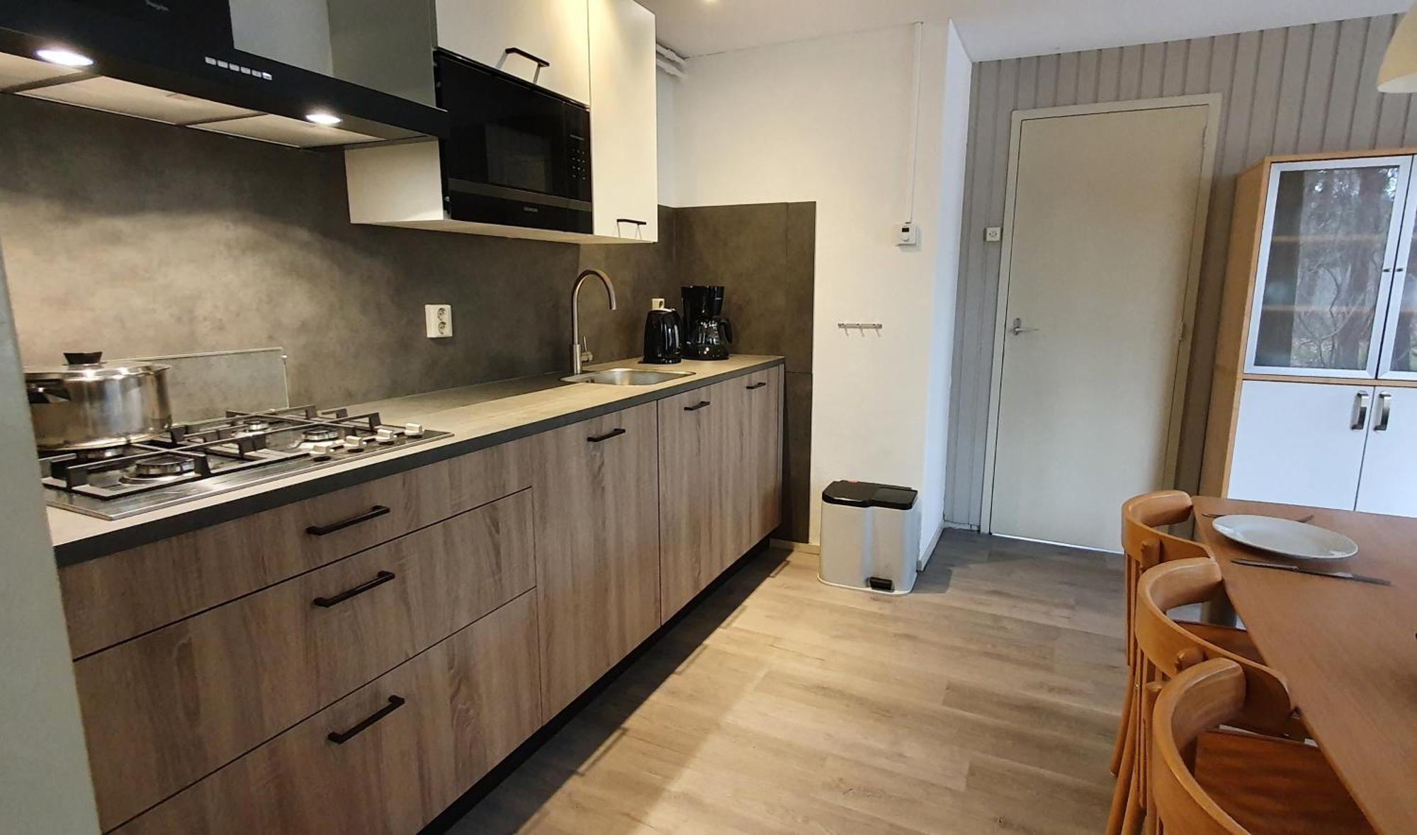 Hotel EuroParcs De Wiltzangh Ruinen Zimmer foto